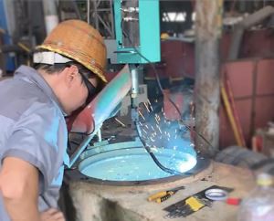 Mjenjači i prijenosnici kutijama automatskim popravkom zavarivanja provrta