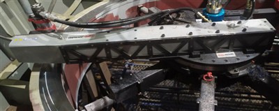 Strojna obrada brodskih propelera na licu mjesta s prijenosnim strojem za prirubnicu