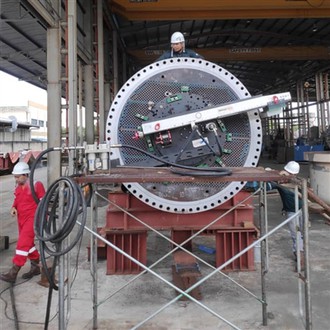 Primjene prijenosnih strojeva okrenutih prirubnica na prirubnicama za brtvljenje